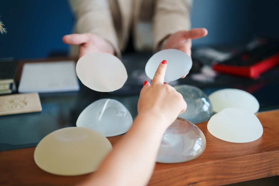 patient choosing silicone